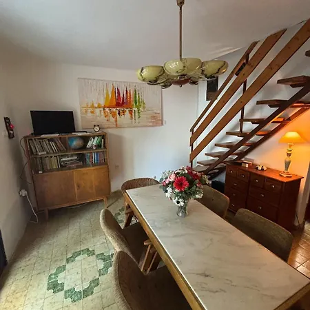 Nagyi Nyaraloja - Vizparti Case de vacanță