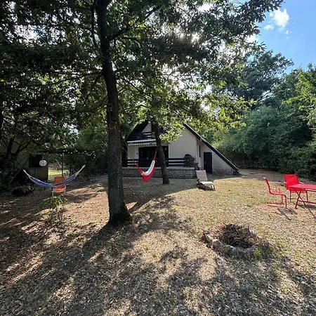 Nagyi Nyaraloja - Vizparti Case de vacanță Balatonszepezd