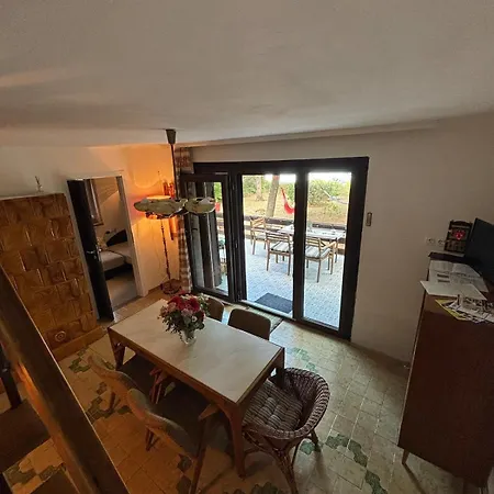 Nagyi Nyaraloja - Vizparti Case de vacanță